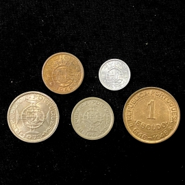 GUINE PORTUGAL (1446-975) - SET 5 XU