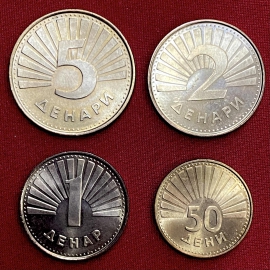 MACEDONIA  (1997-2001) - SET 4 XU 